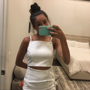 the cutest white top